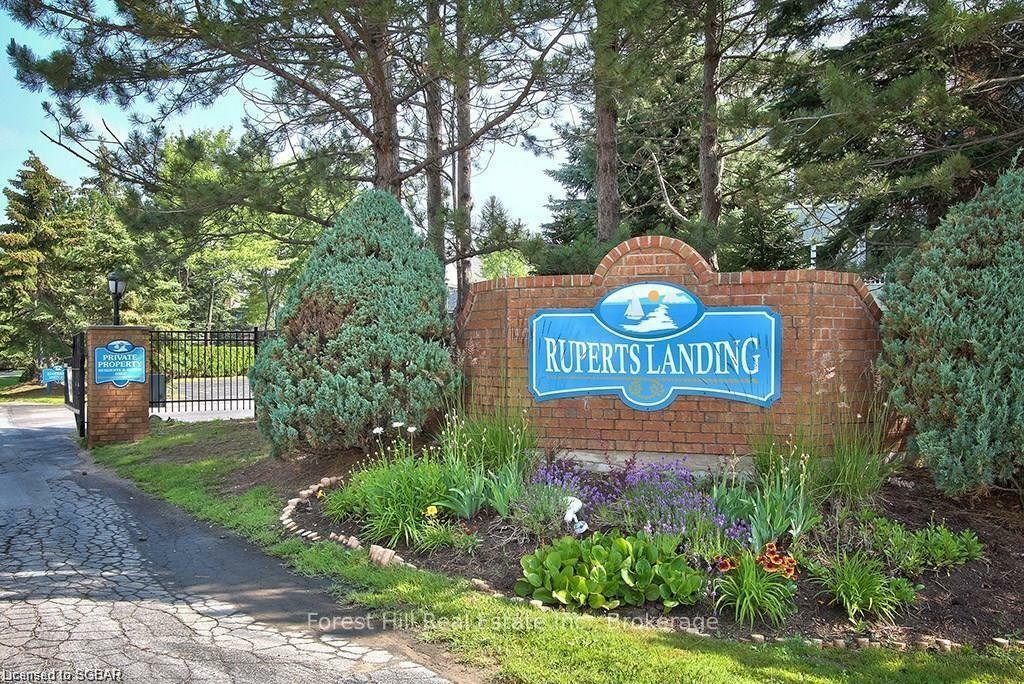 Property Photo: 18 Ramblings Way 95 ON L9Y 5C6