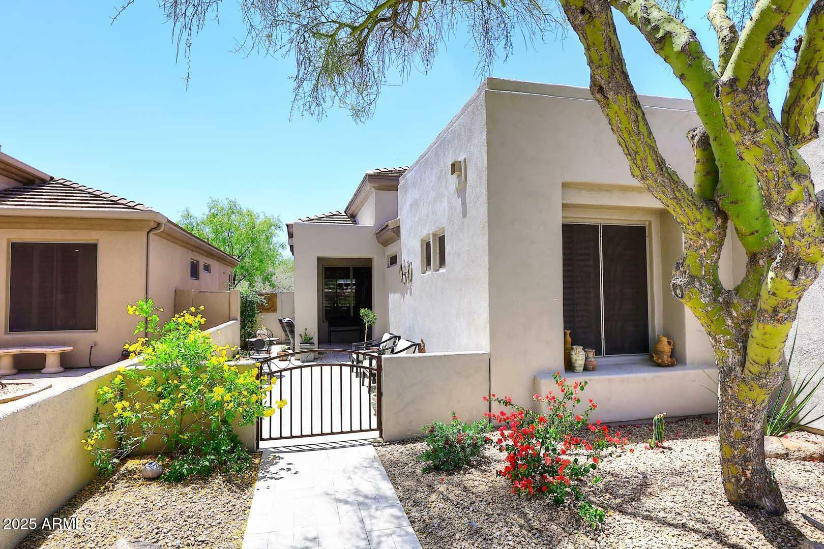Property Photo: 6939 E Bramble Berry Lane AZ 85266