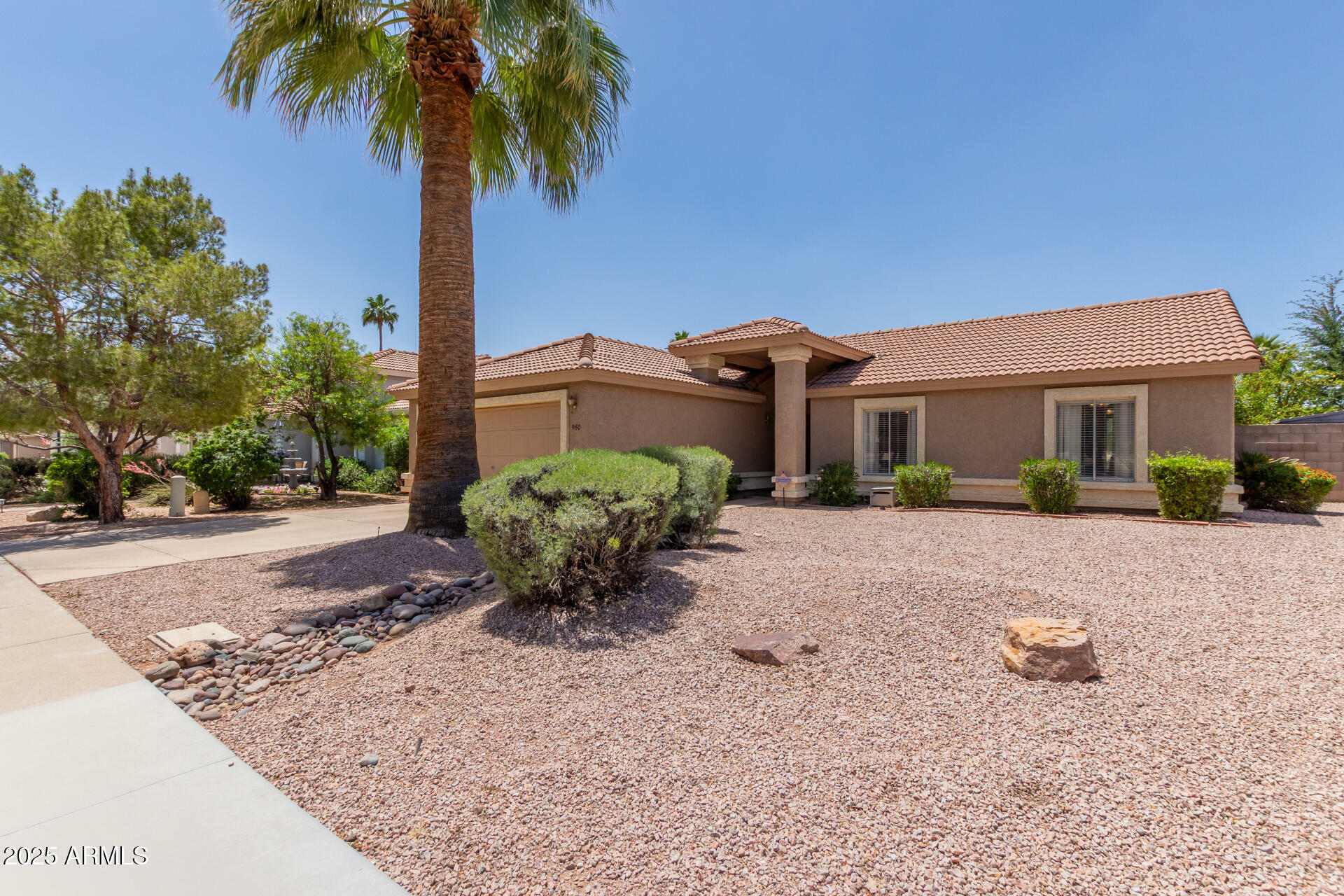 950 N Sailors Way  Gilbert AZ 85234 photo