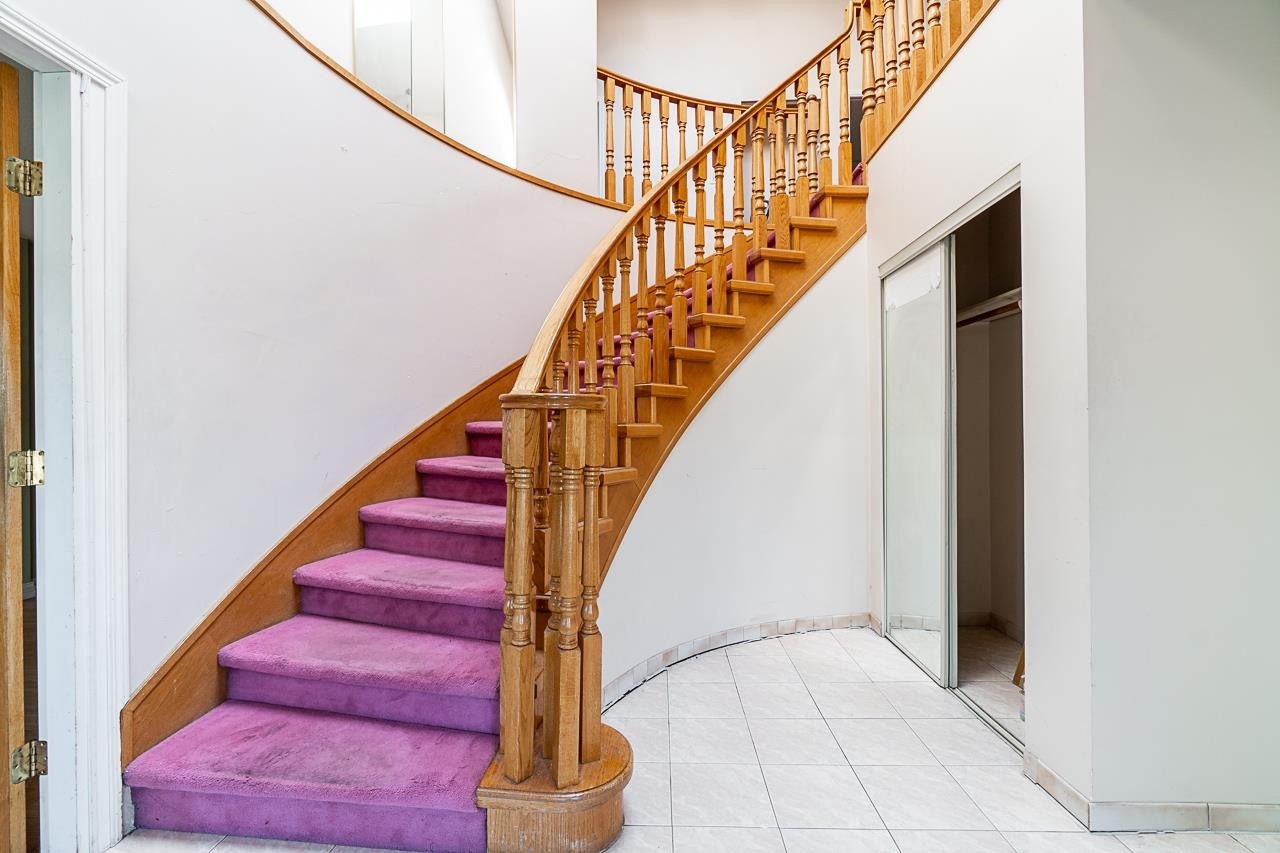 Property Photo: 7370 12 Avenue BC V3N 2J9