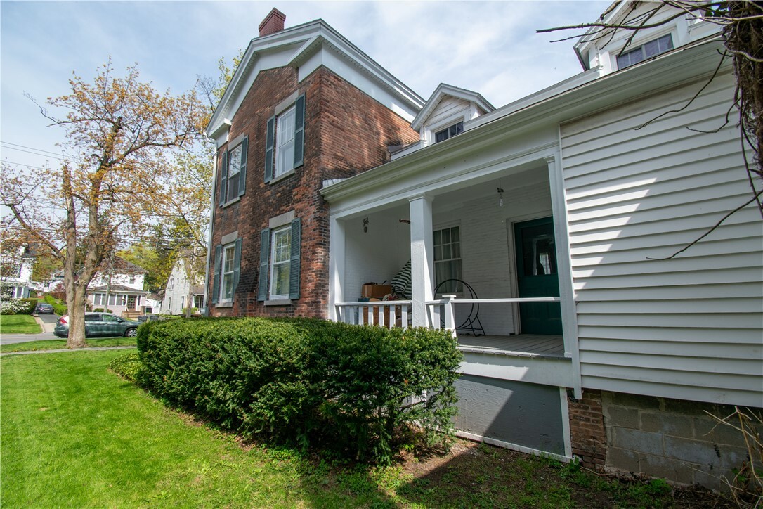 Property Photo:  66 Broad St  NY 14489 