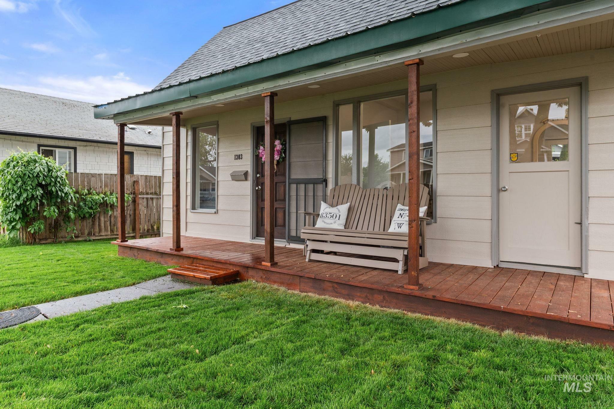 Property Photo:  1303 14th Ave  ID 83501 