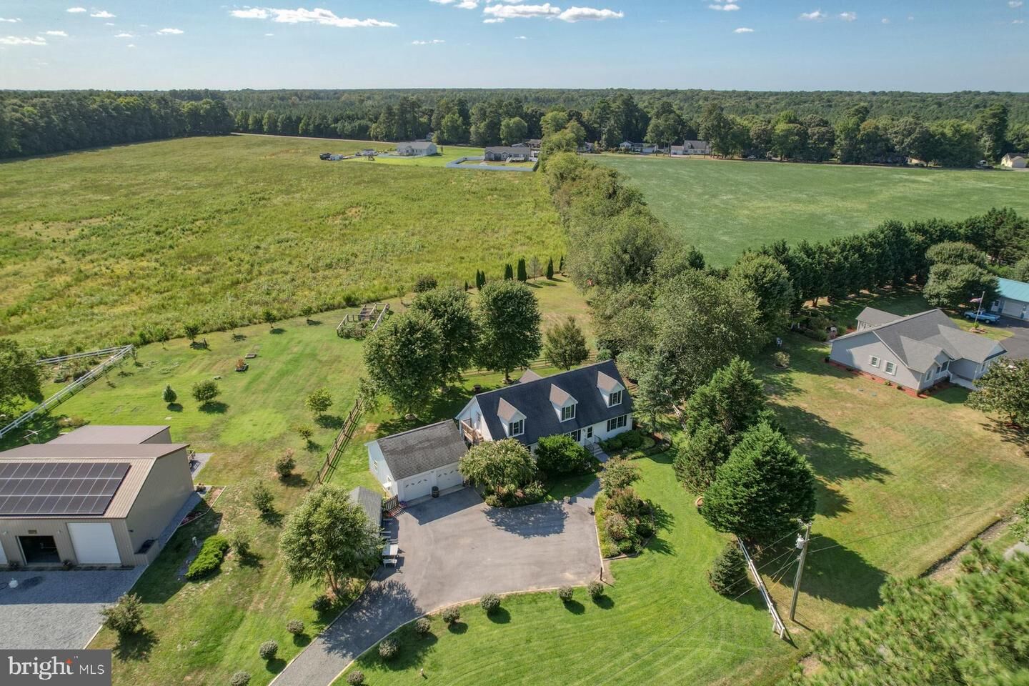 Property Photo: 18418 Gravel Hill Road DE 19947
