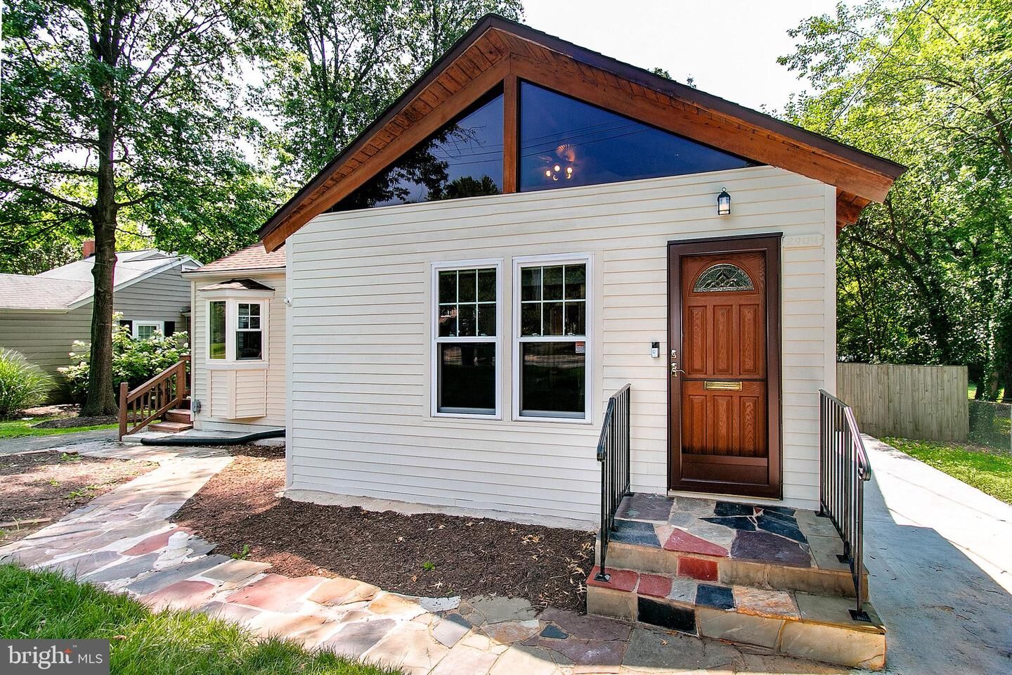 Property Photo: 2904 Fairmont Street VA 22042