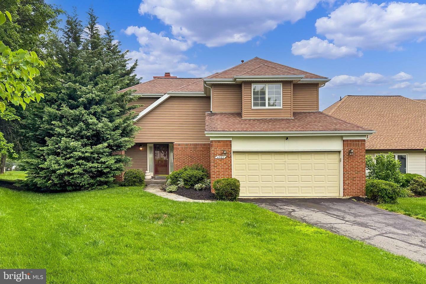 4501 Highland Green Court  Alexandria VA 22312 photo