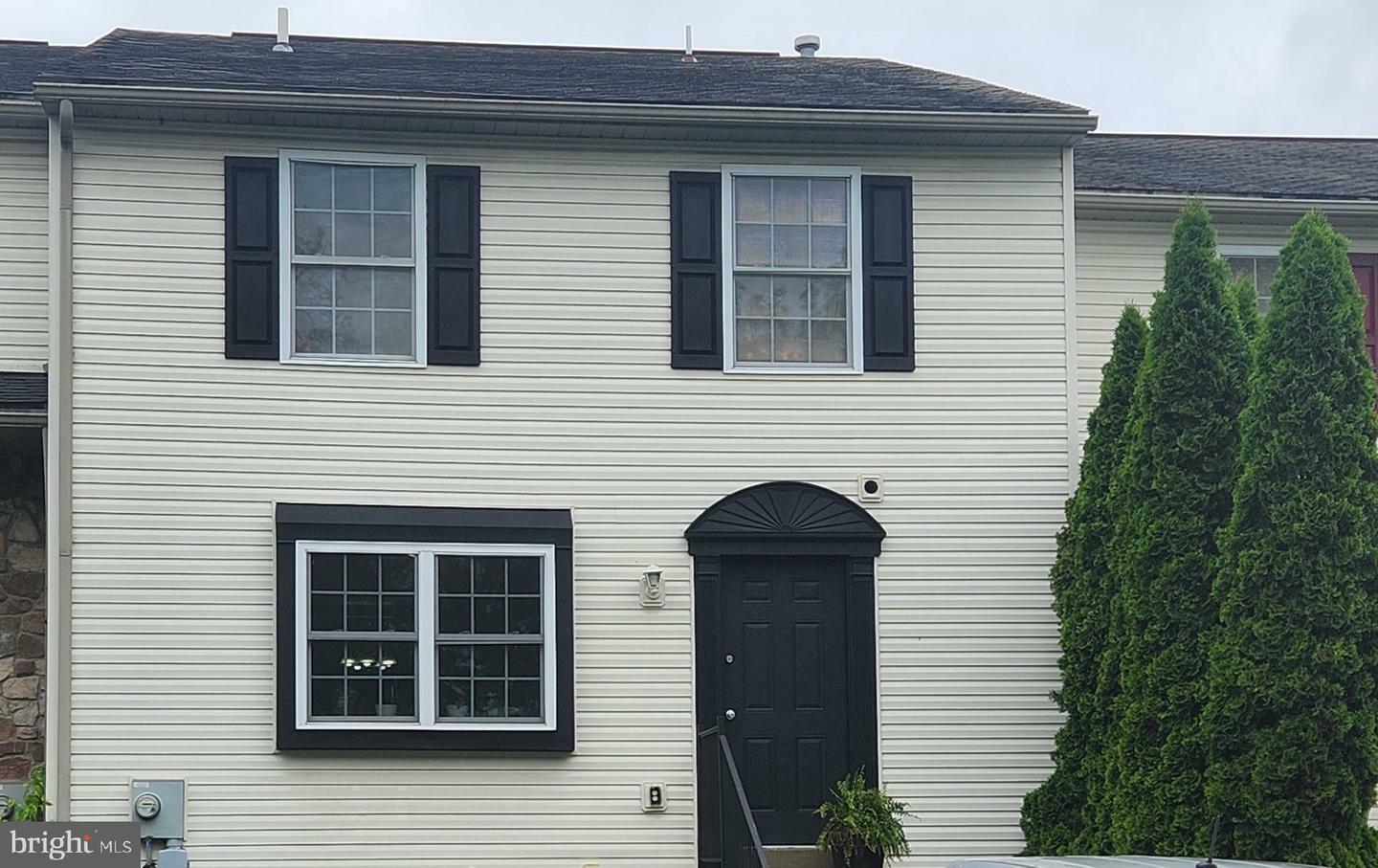 Property Photo: 305 White Birch Lane PA 19510