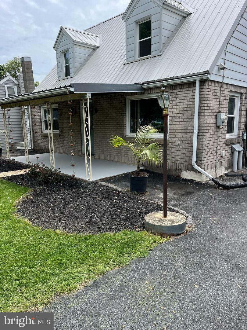 Property Photo: 2309 New York Avenue PA 17011