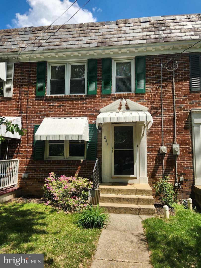 841 Highland Avenue  Lancaster PA 17603 photo