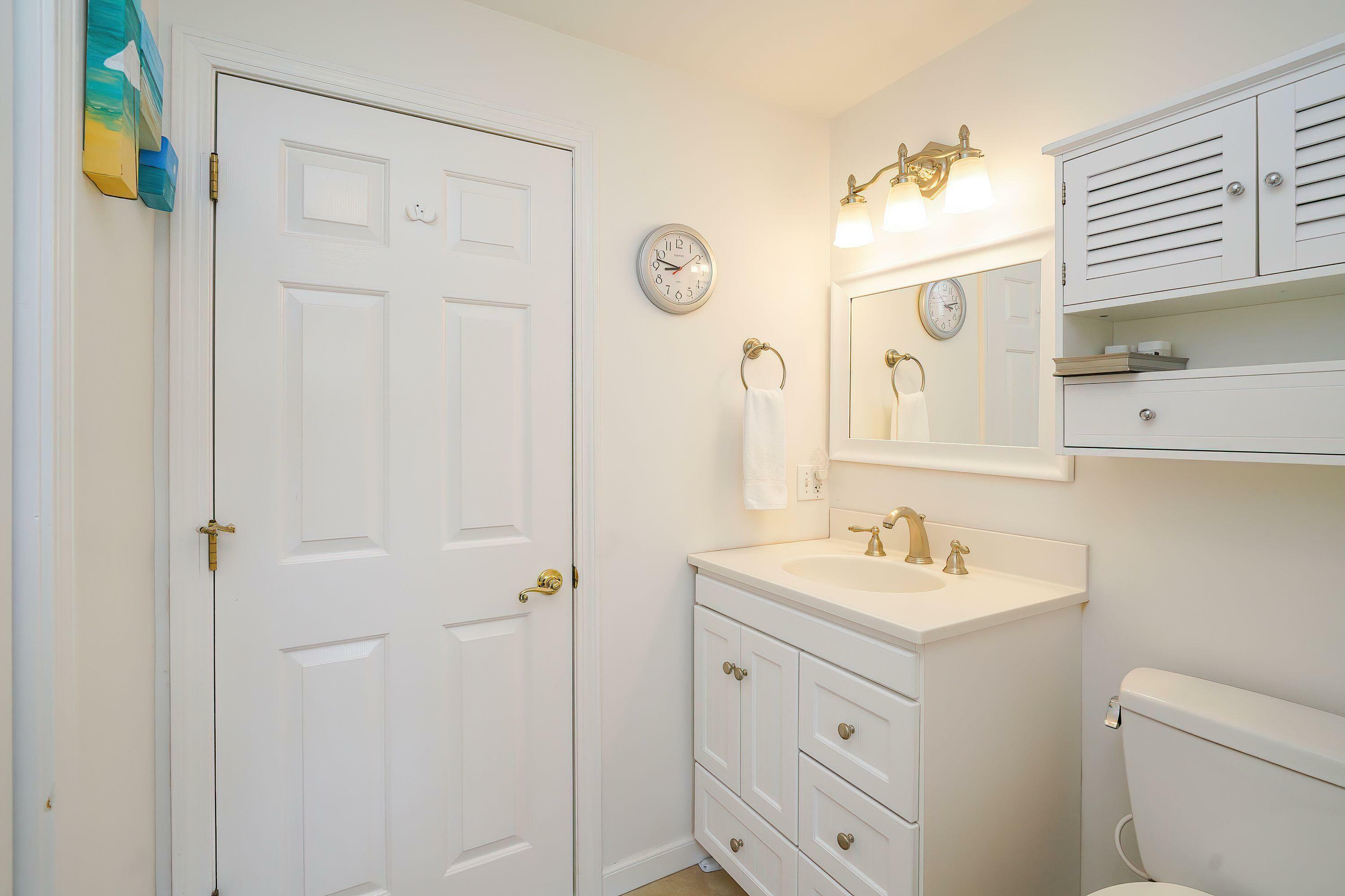Property Photo: 194 Old Colony Road MA 02601