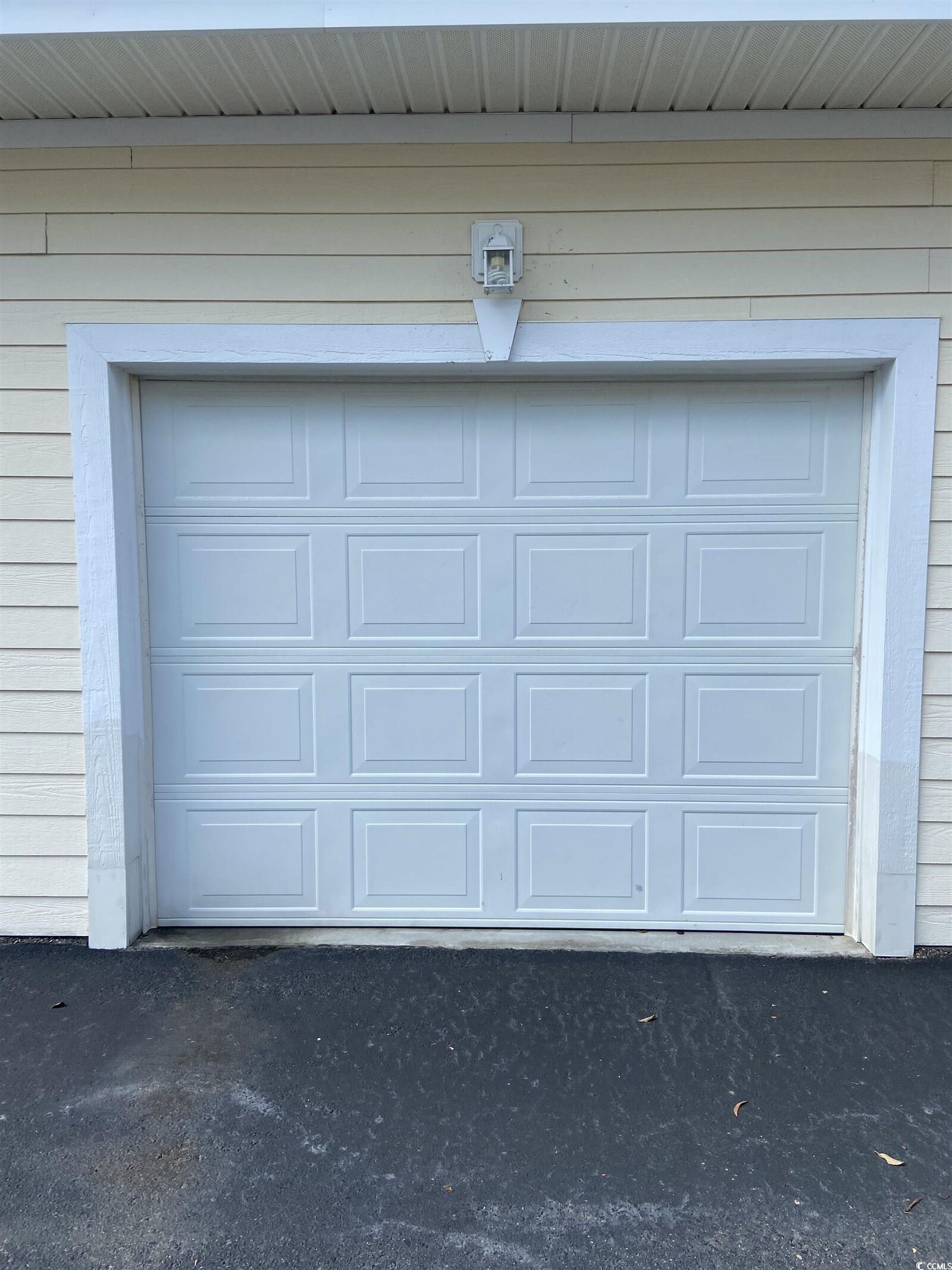 Property Photo:  4889 Magnolia Pointe Ln. Garage 30E  SC 29577 