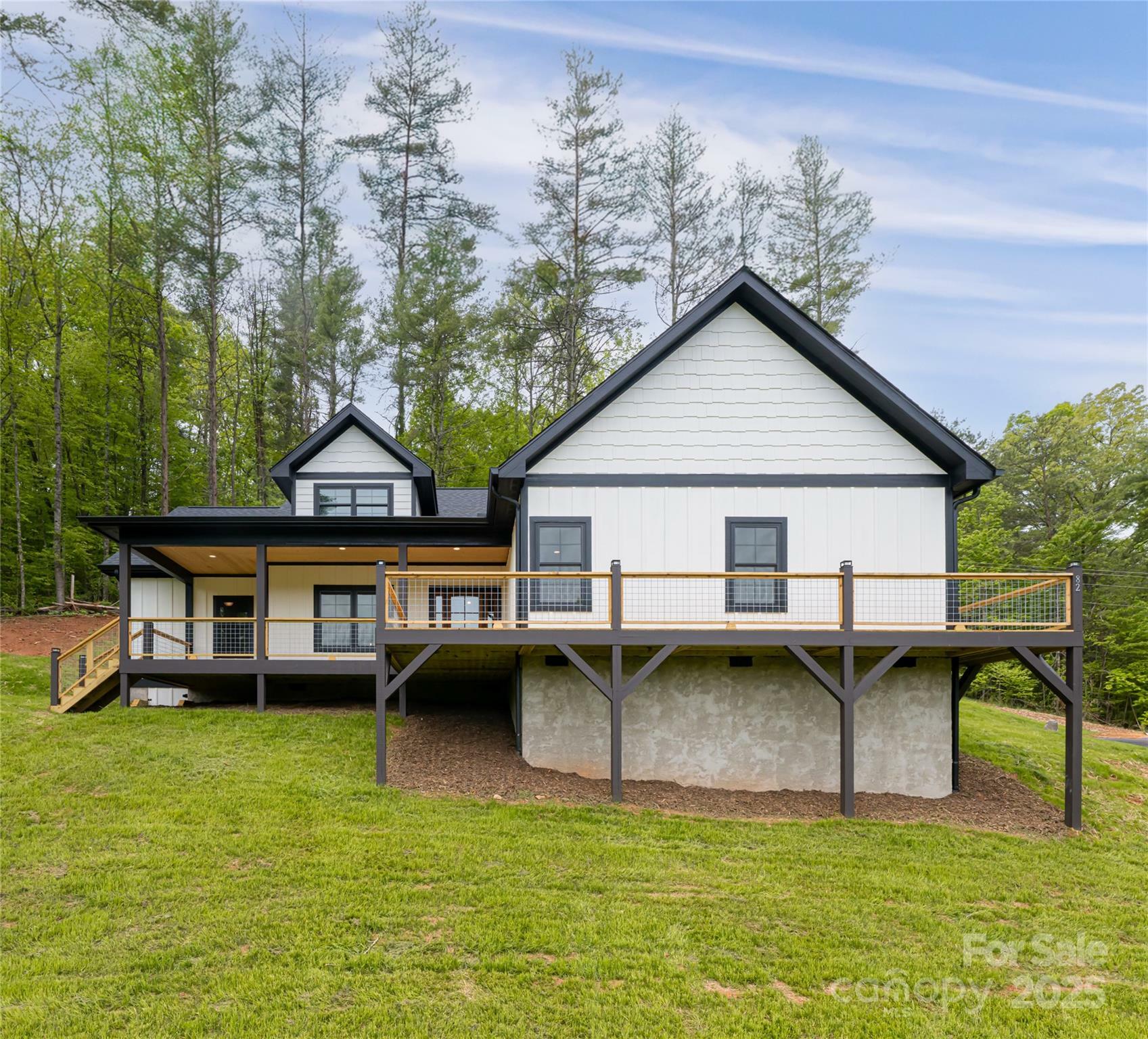 Property Photo: 82 Arrowood Road NC 28787