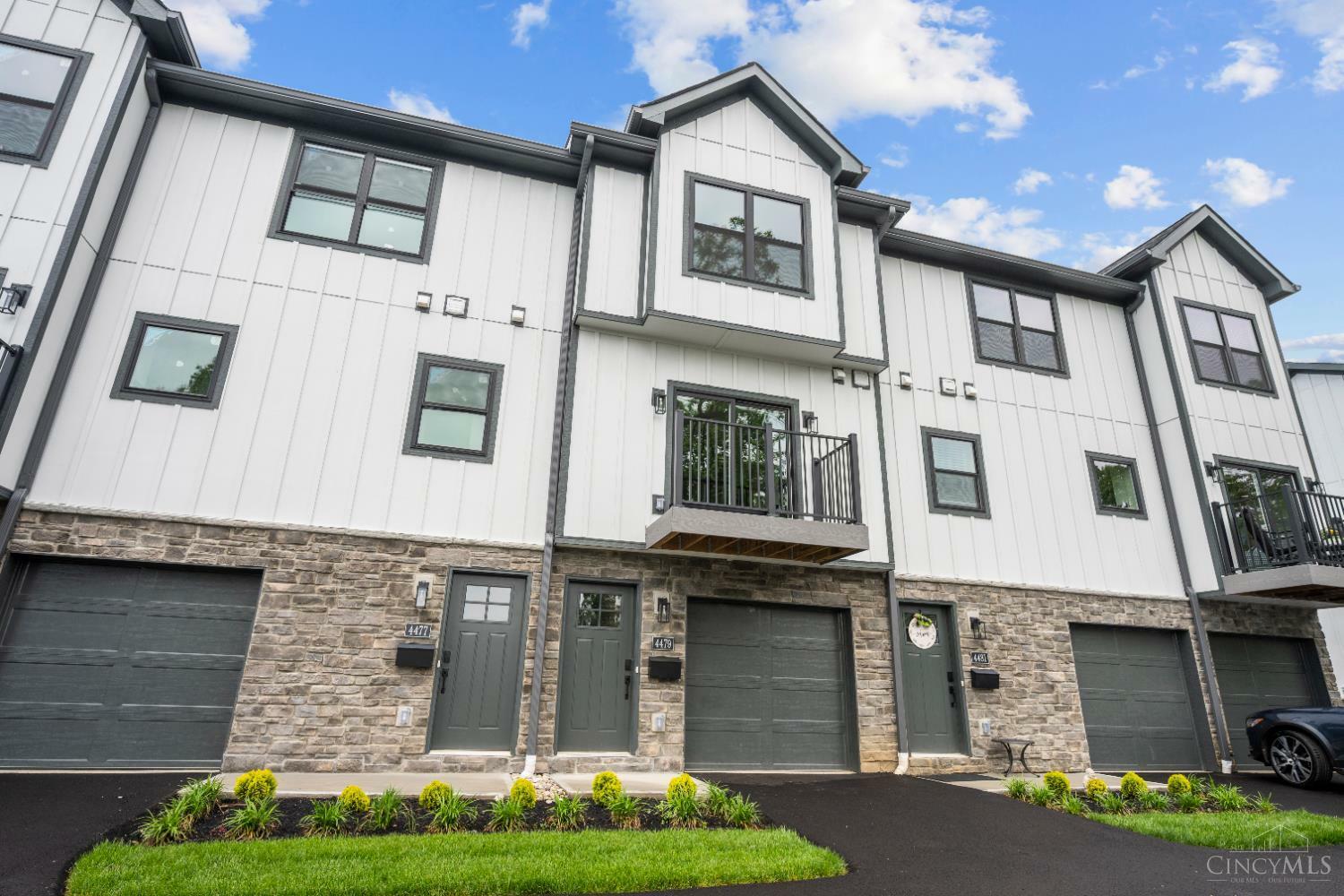 Property Photo: 4479 Butterfield Place OH 45227