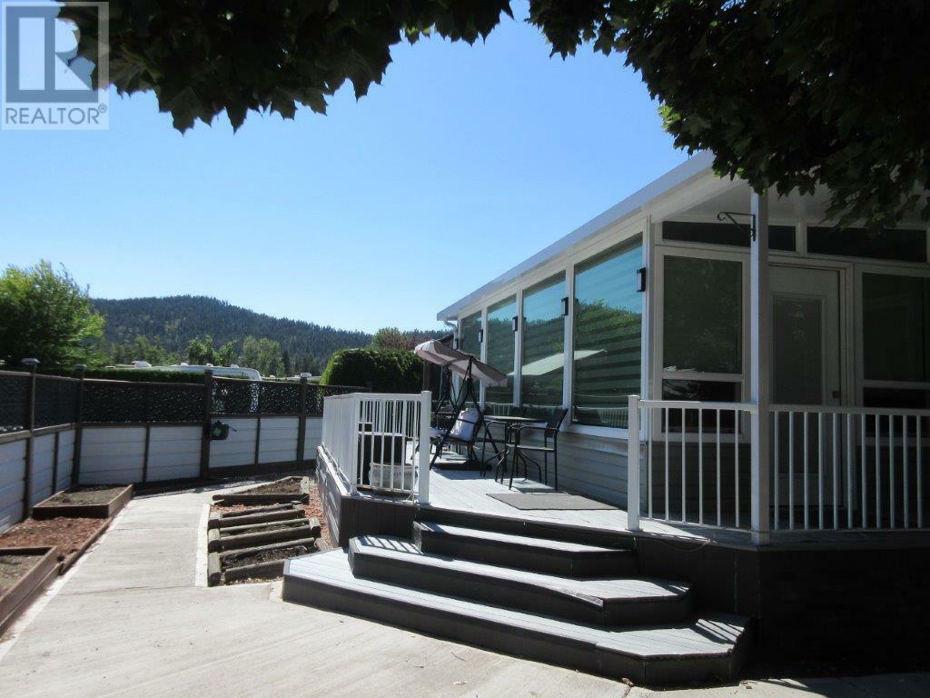 Property Photo: 415 Commonwealth Road 763 BC V4V 1P4