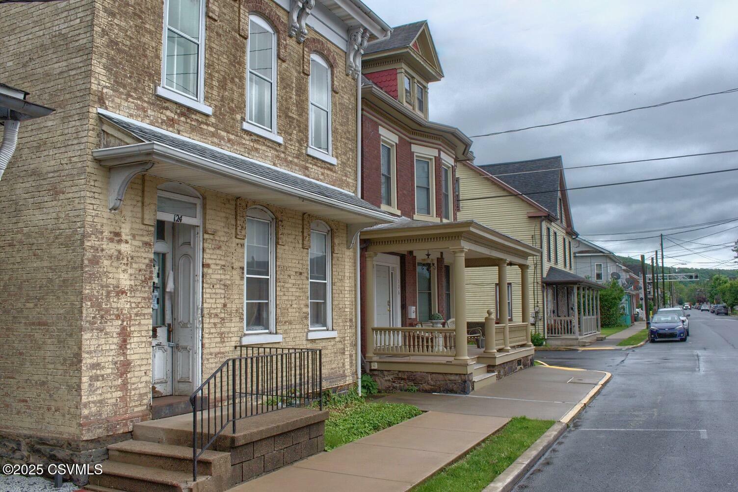Property Photo: 124 S 4th Street PA 17801