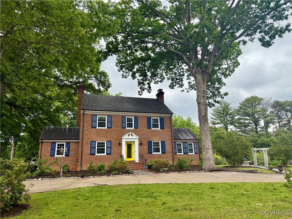 Property Photo: 4210 Wistar Road VA 23228