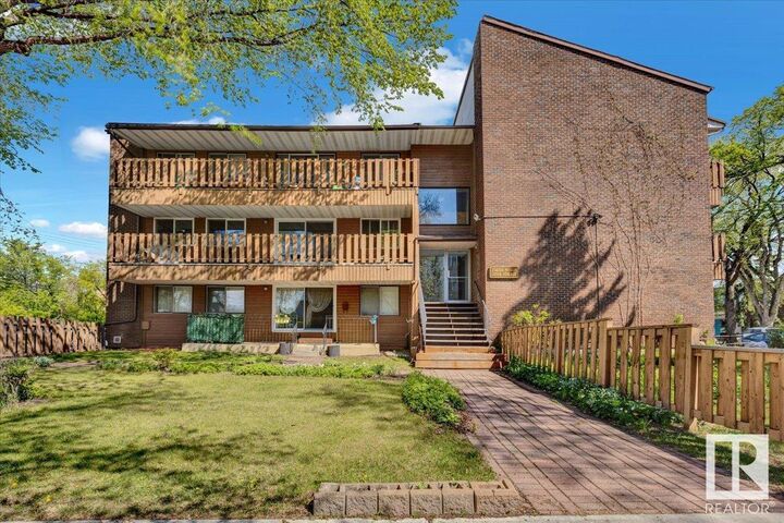 11108 108 Avenue NW 3  Edmonton AB T5H 3Z3 photo