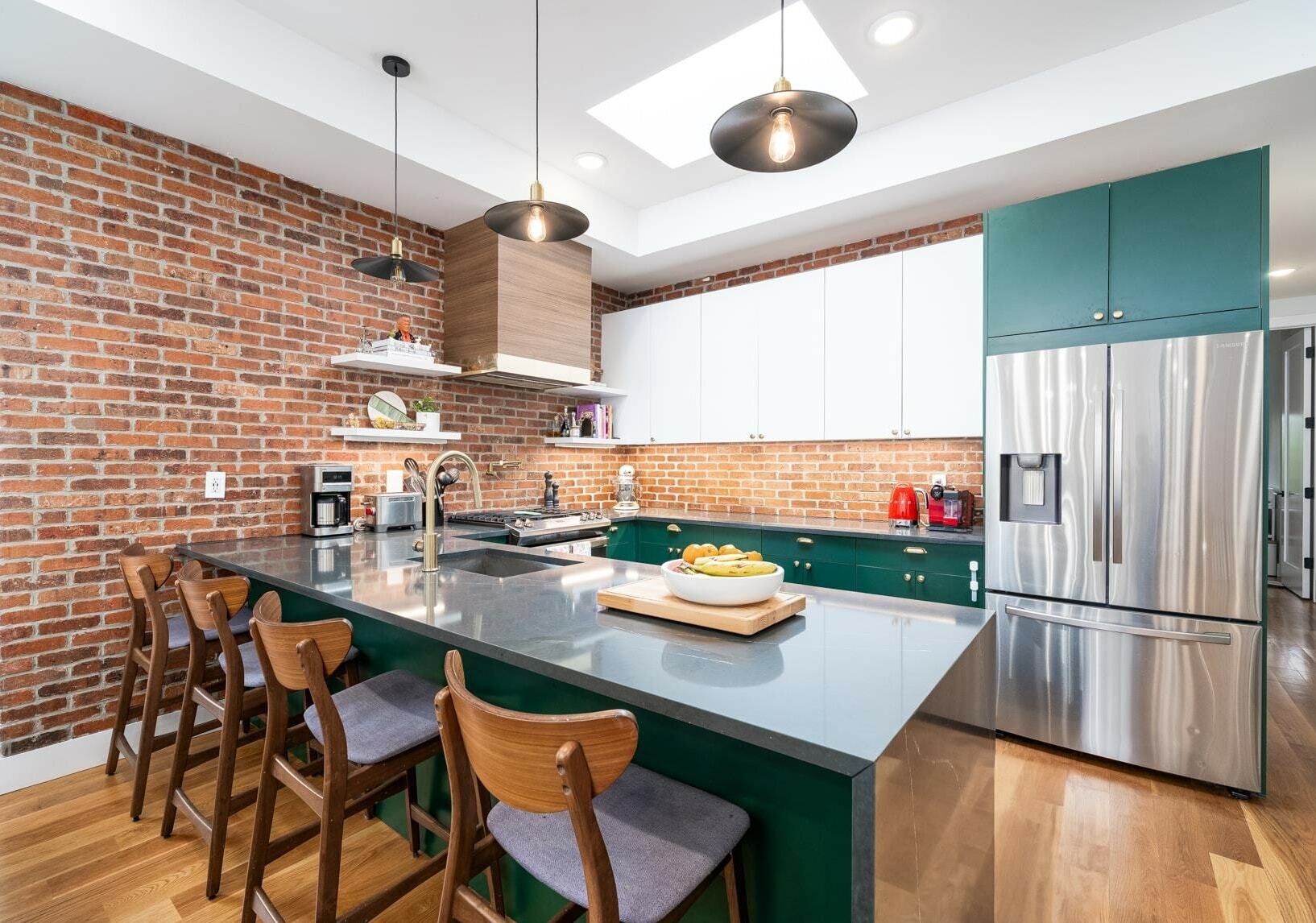 Property Photo: 72 Lincoln St 2 NJ 07307