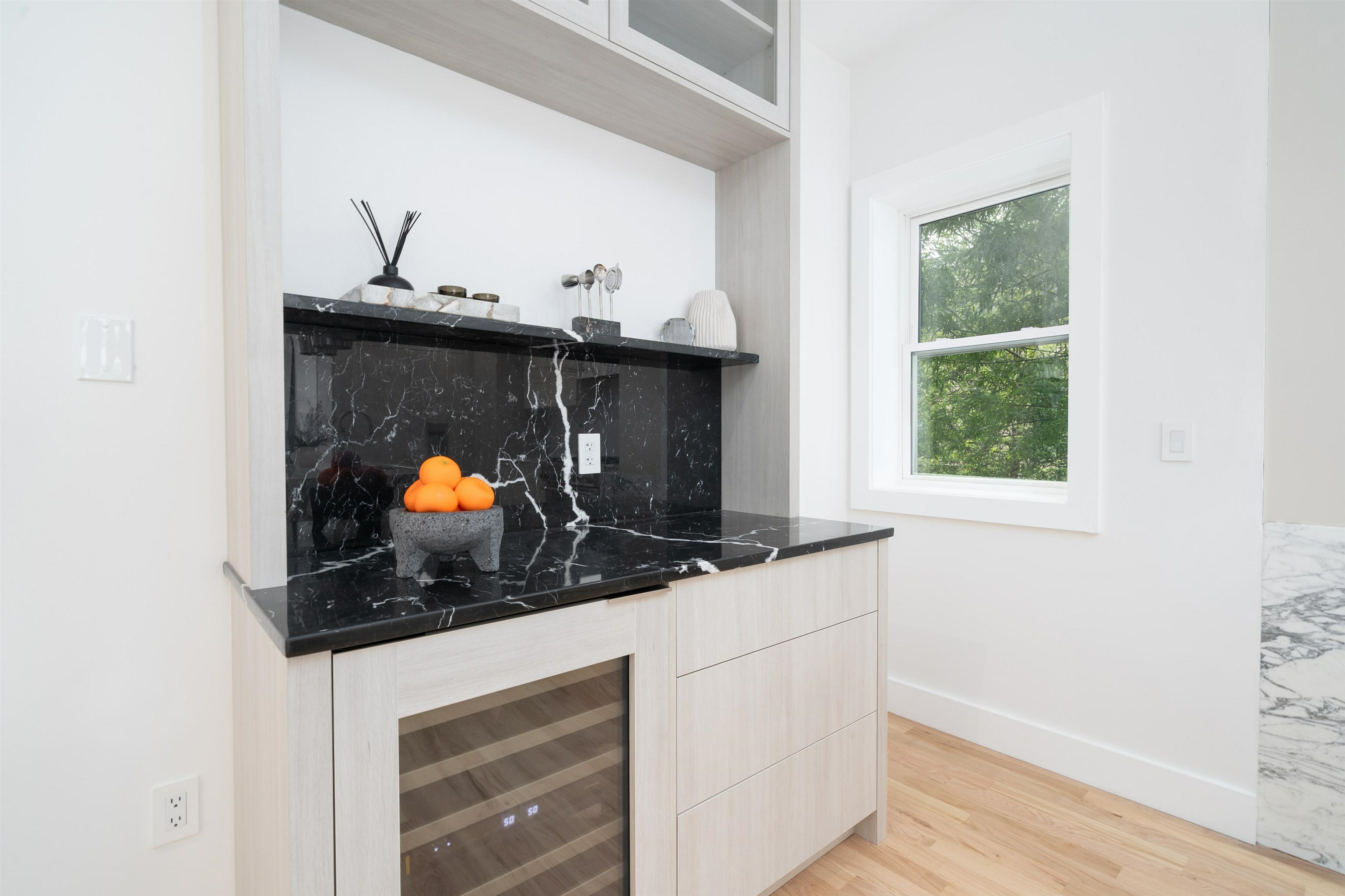 Property Photo: 90 Monroe St 2 NJ 07030