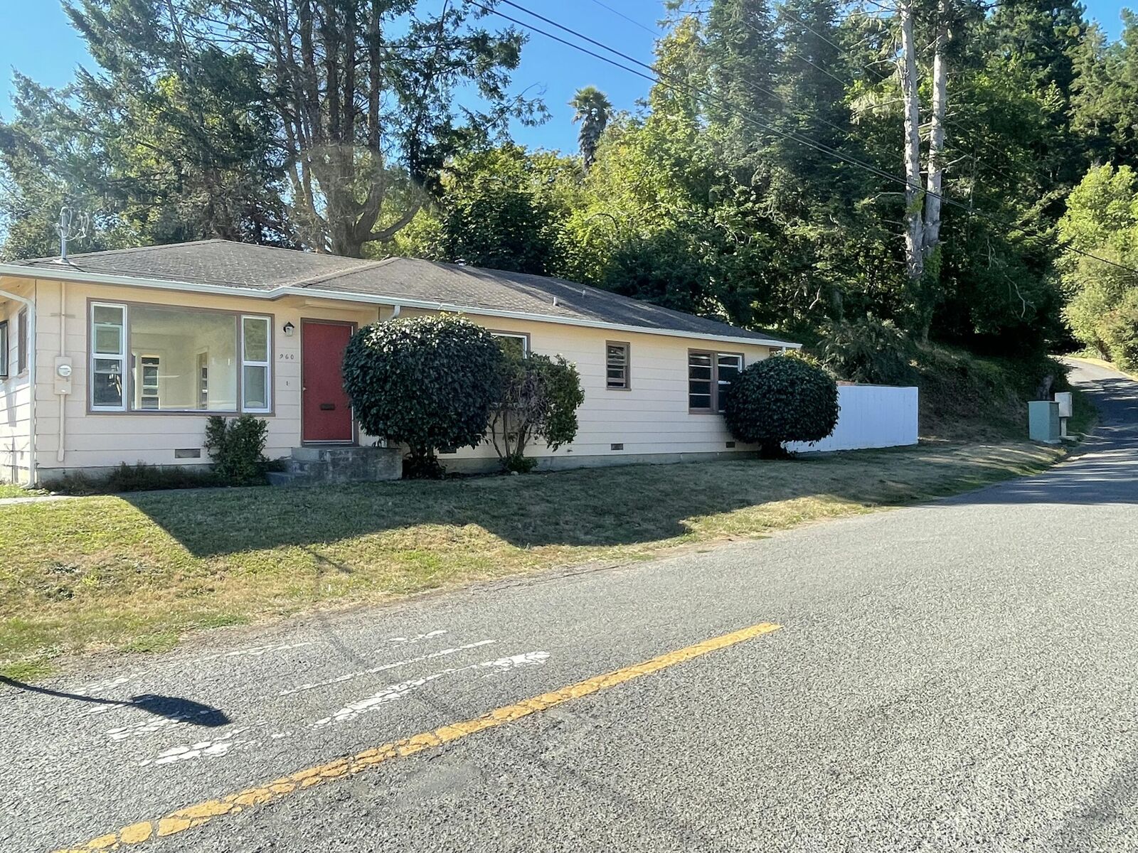 Property Photo:  960 14th Street  CA 95540 