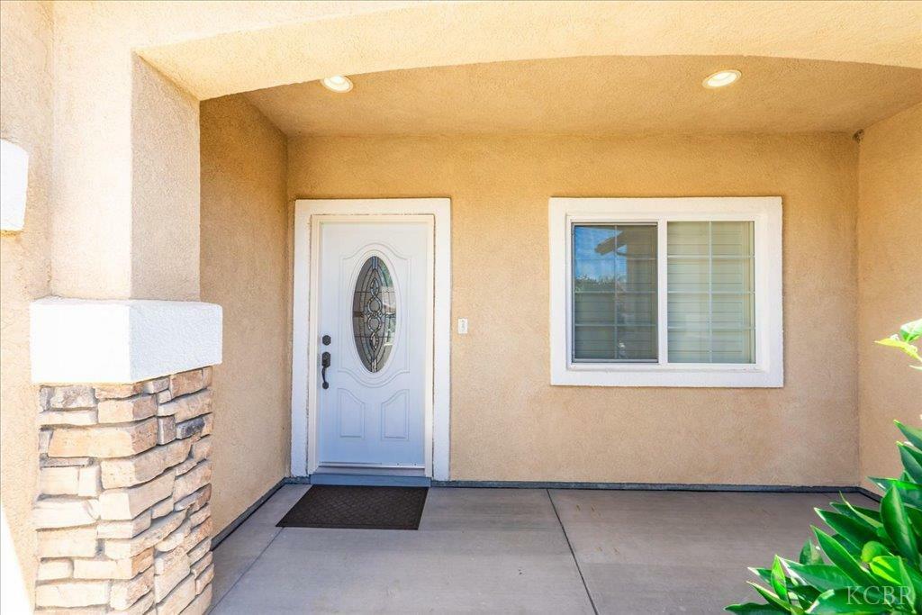 Property Photo: 1950 W Picadilly Lane CA 93230