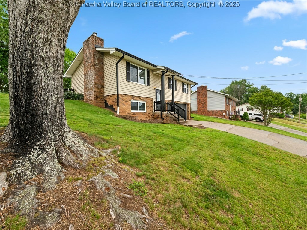 Property Photo: 323 Evergreen Circle WV 25159