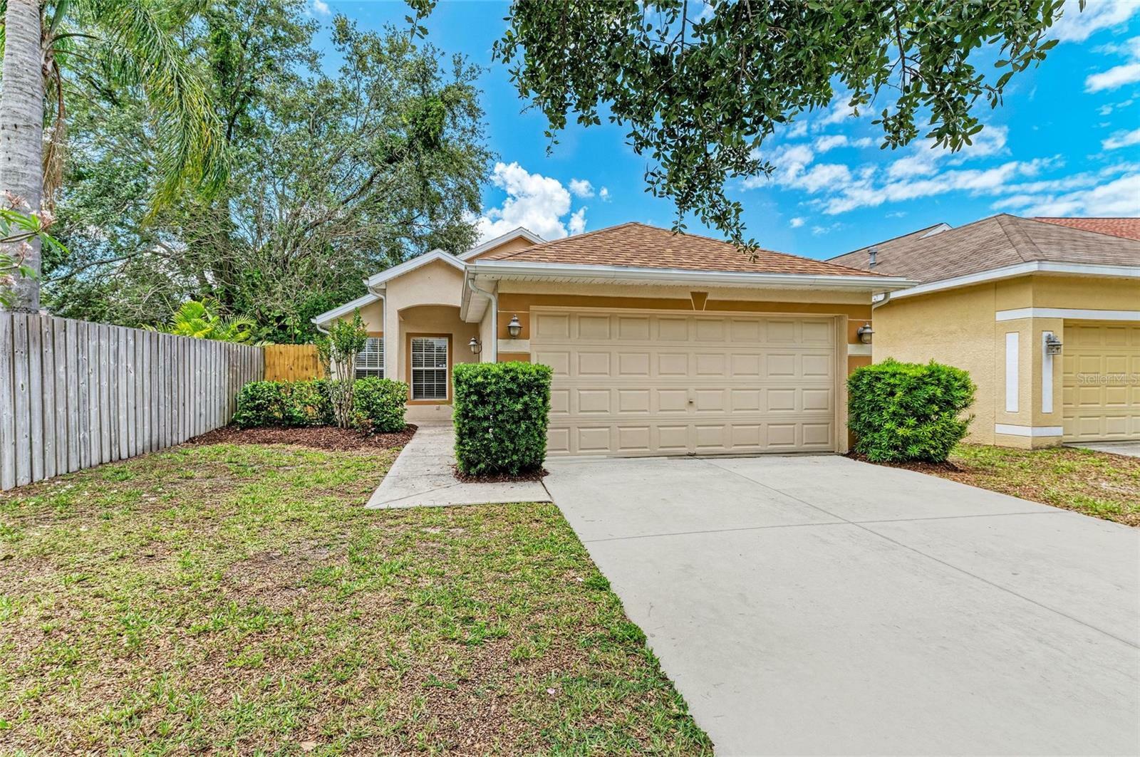 7885 Bristol Park Drive  Apollo Beach FL 33572 photo