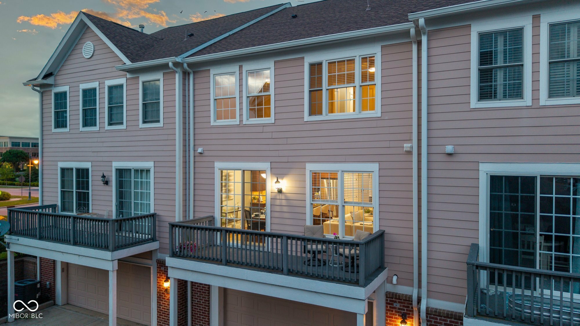 Property Photo: 13094 Overview Drive 5D IN 46037