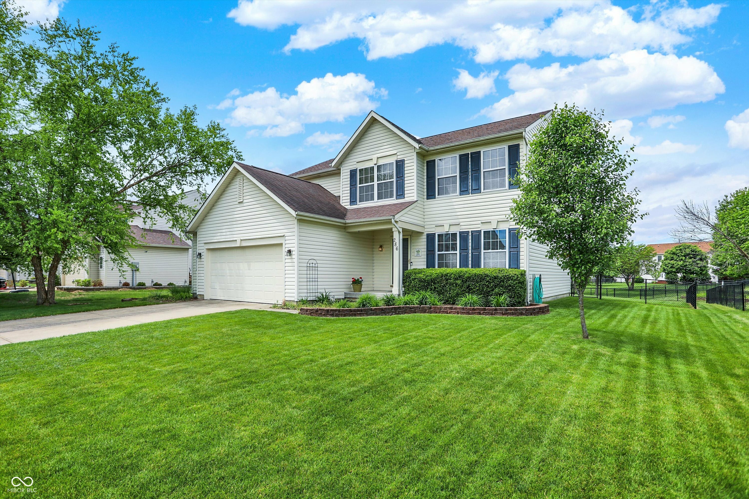 Property Photo: 286 Fairfax Lane IN 46142