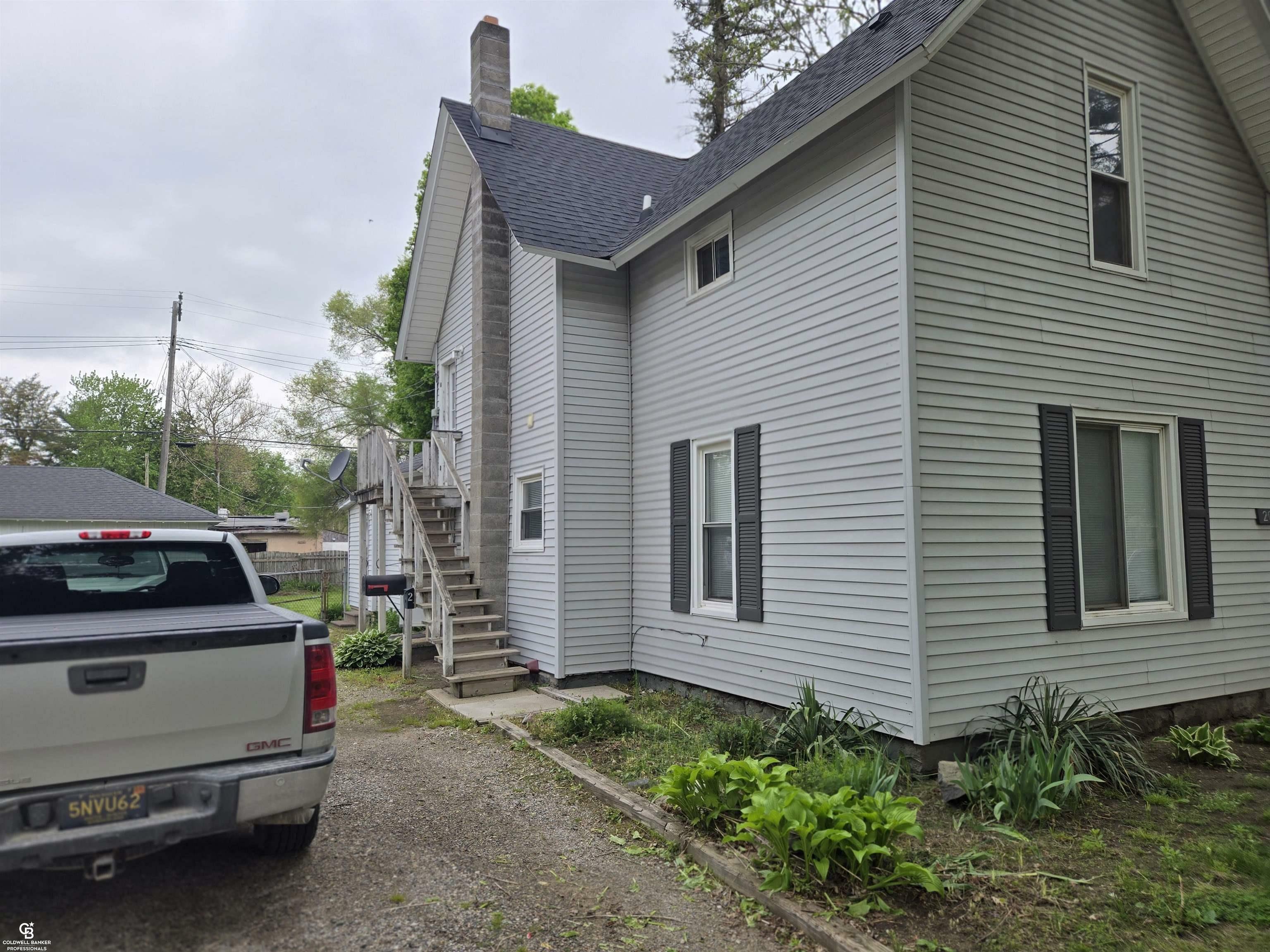 Property Photo: 203 S Kennefic Street MI 48097