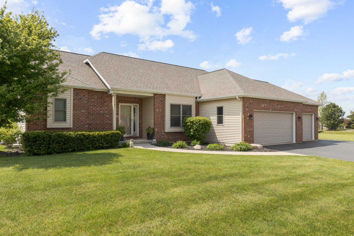 1303 Secretariat Drive  Genoa IL 60135 photo