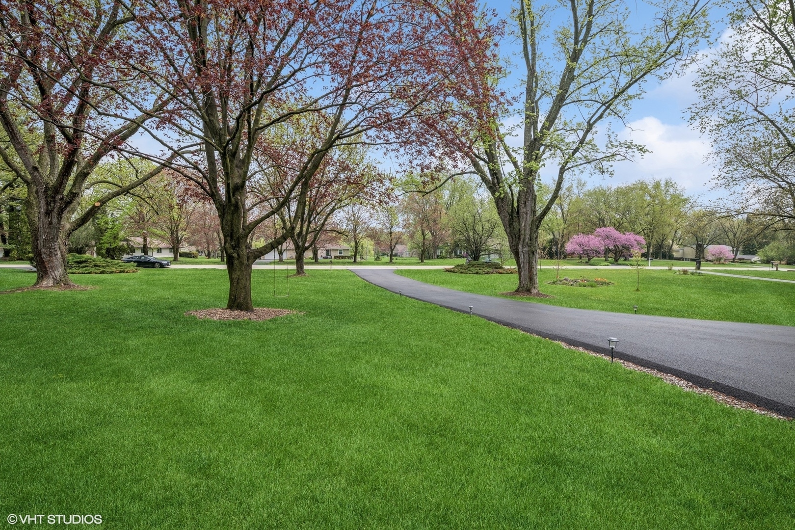 Property Photo: 43 Lagoon Drive IL 60047
