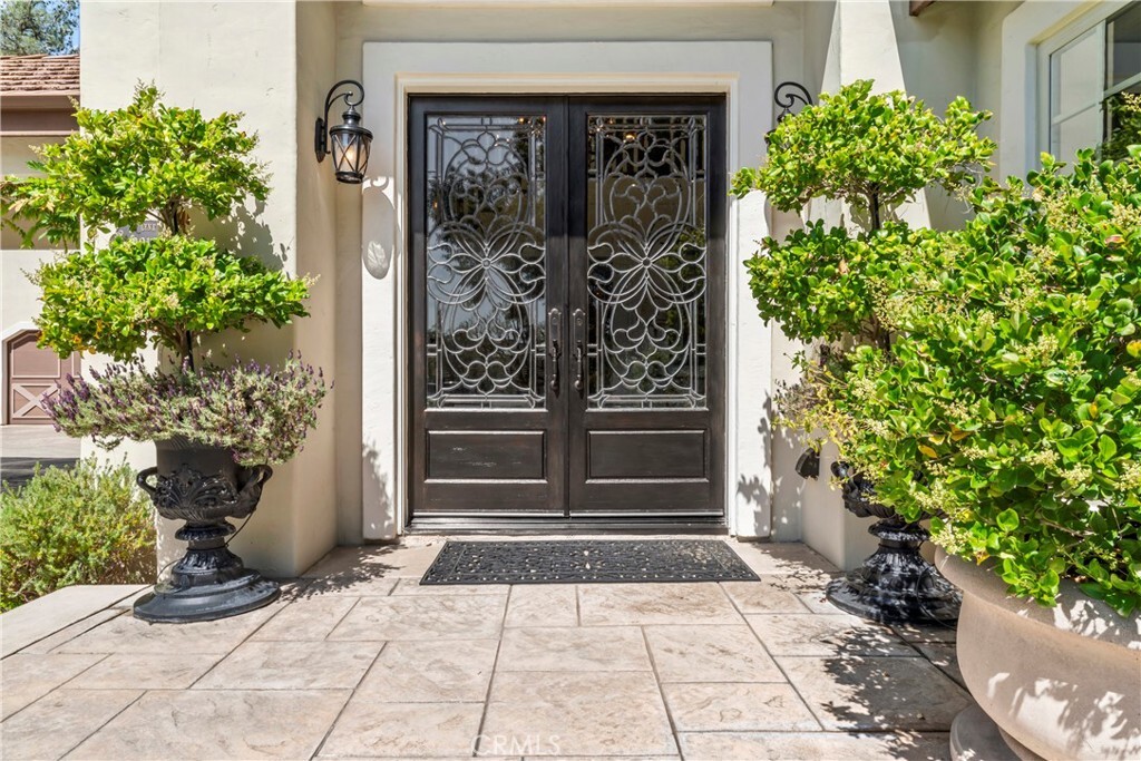 Property Photo:  22174 Lynx Court  CA 92562 