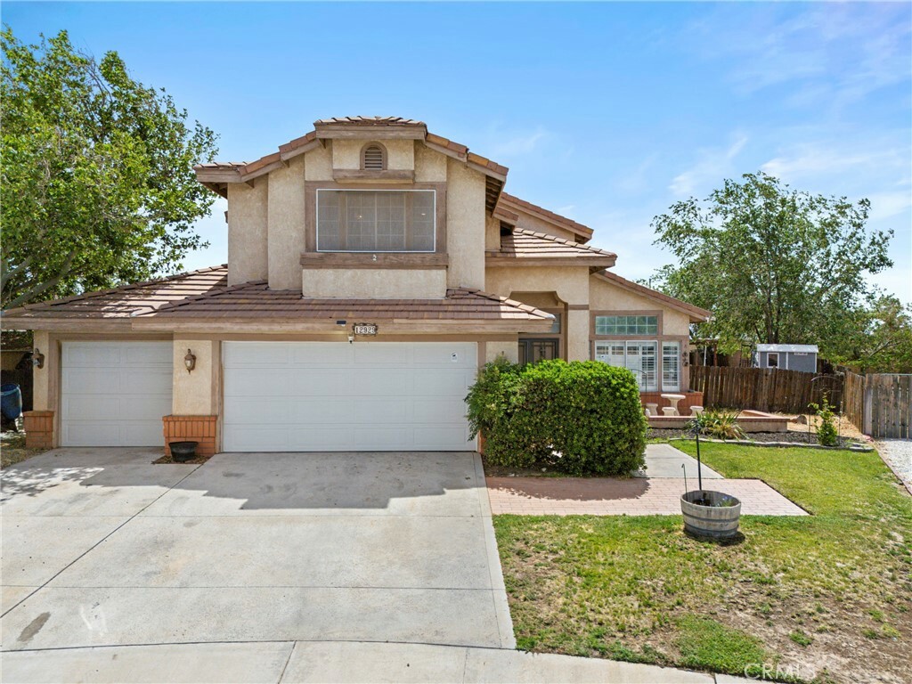 Property Photo: 12929 Topaz Circle CA 92392