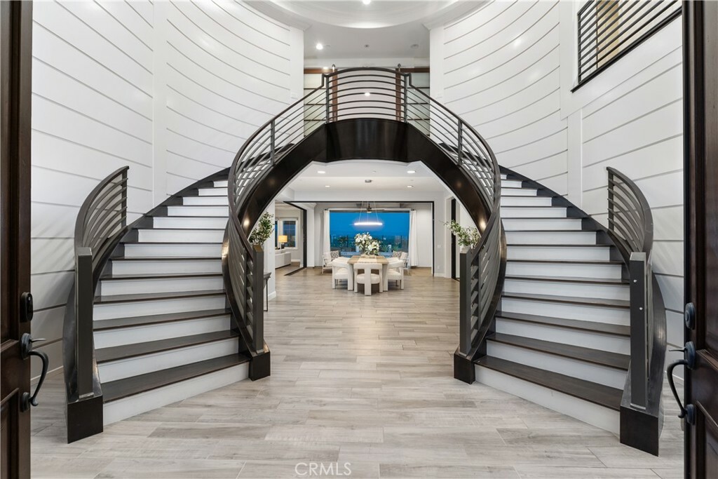Property Photo: 104 Scenic Crest CA 92618