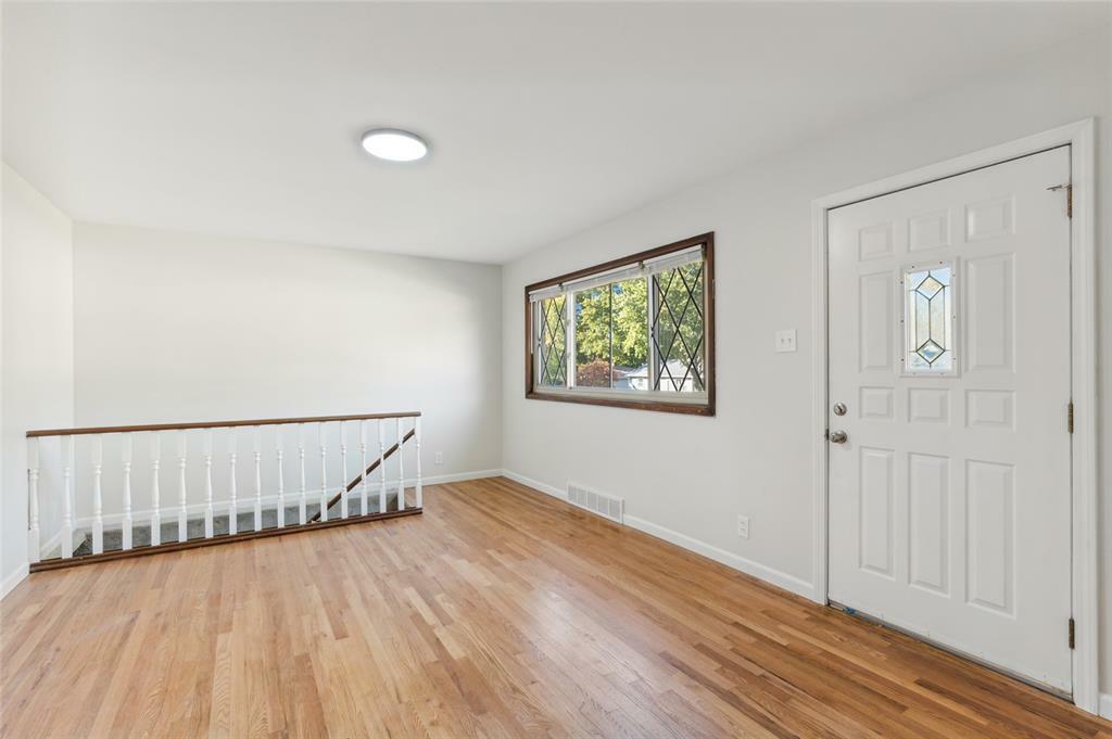 Property Photo: 10814 Canter Way Drive MO 63114