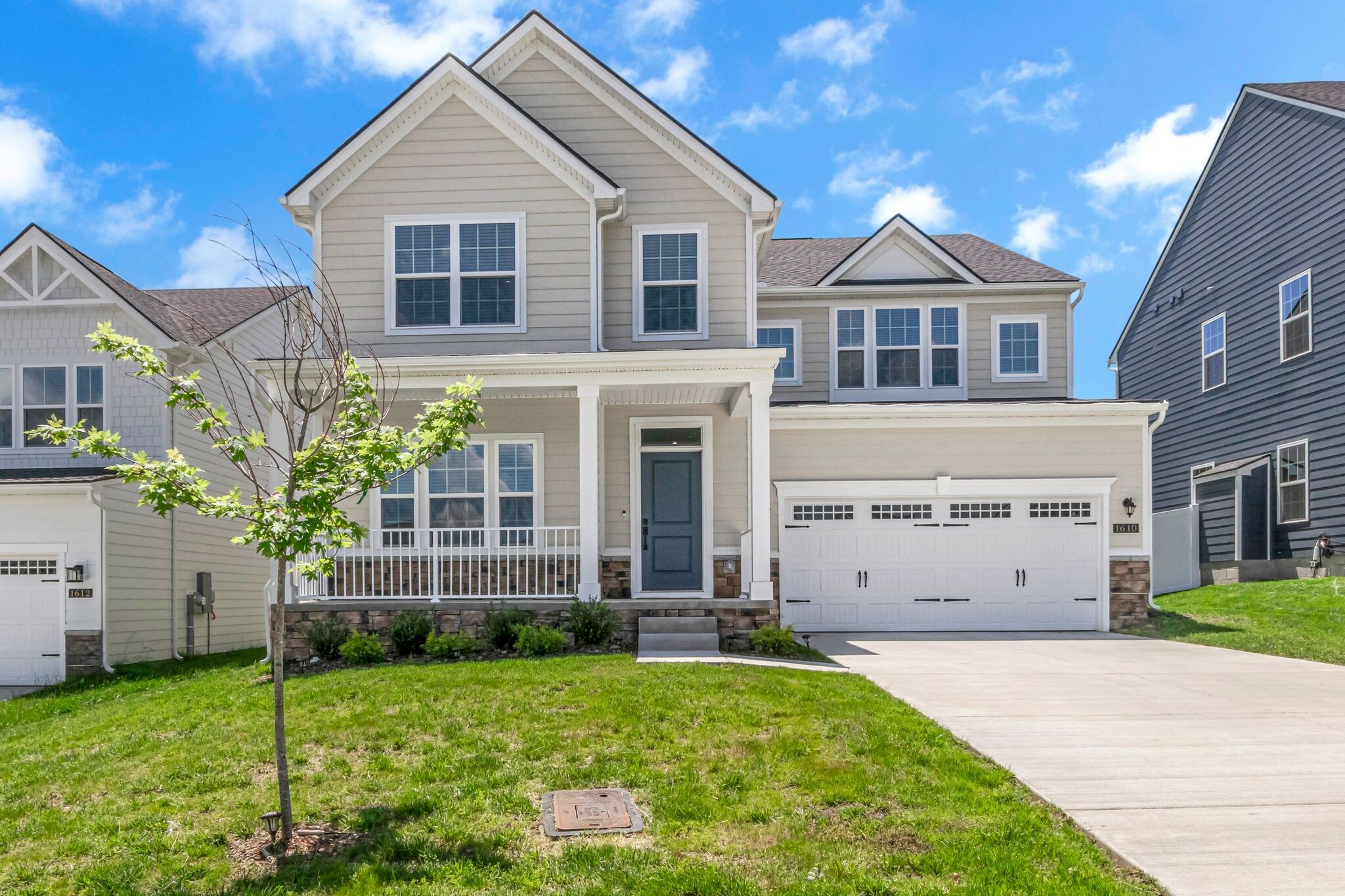 Property Photo: 1610 Shenstone Dr TN 37167