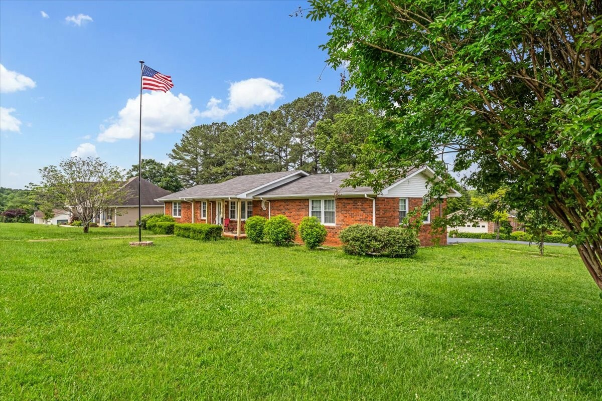 Property Photo: 505 Kindel Dr TN 37324
