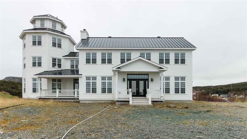 Property Photo: 24-28 Parrott'S Hill NE A0B 3M0