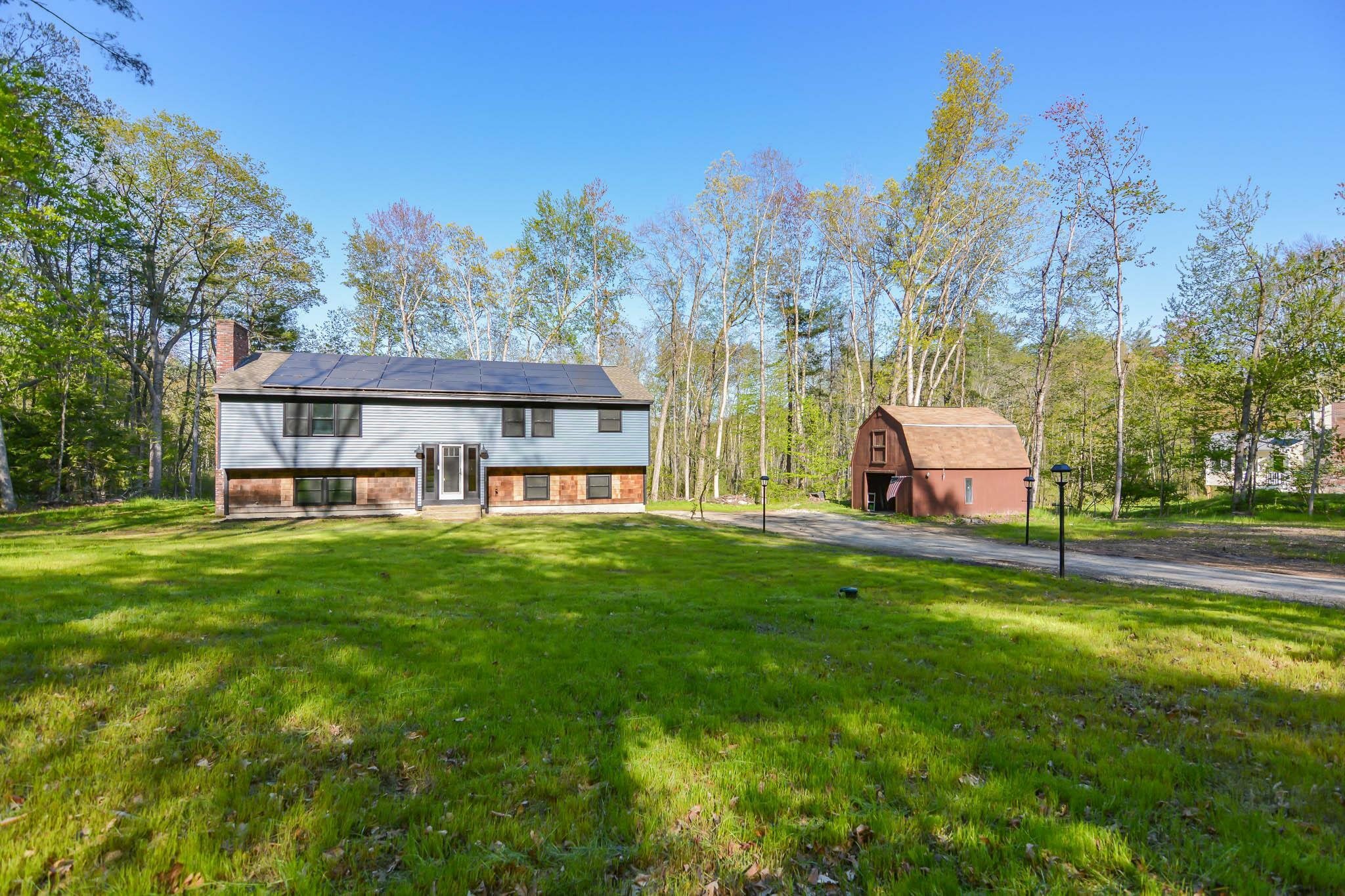 Property Photo: 41 Elk Drive NH 03110