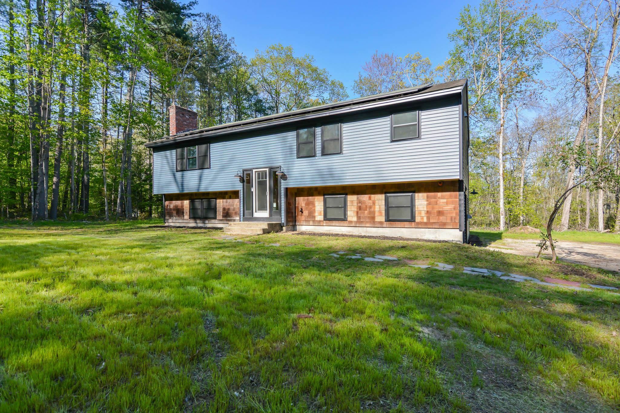 Property Photo:  41 Elk Drive  NH 03110 