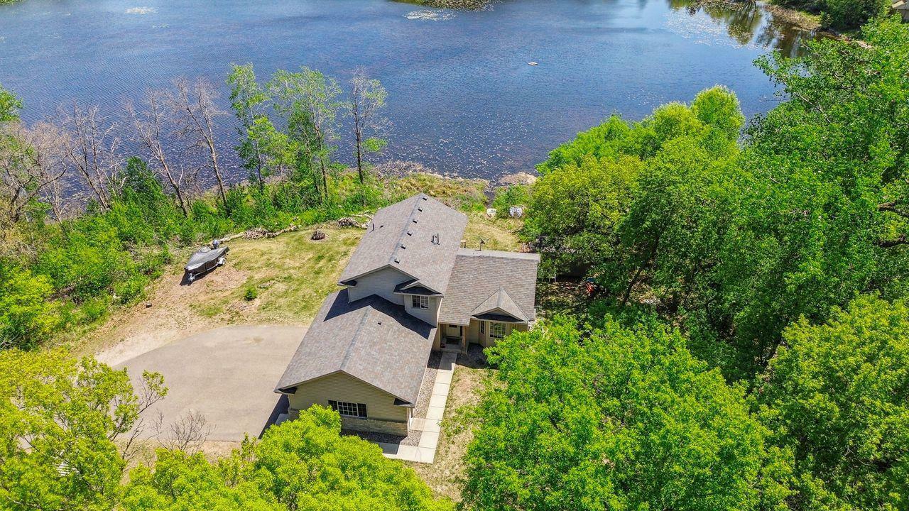 Property Photo: 11527 282nd Court MN 55398