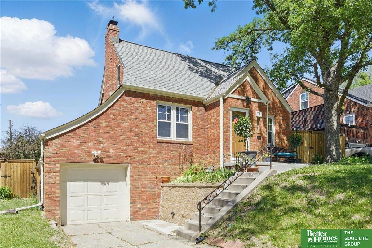 Property Photo: 3820 Pacific Street NE 68105-9999