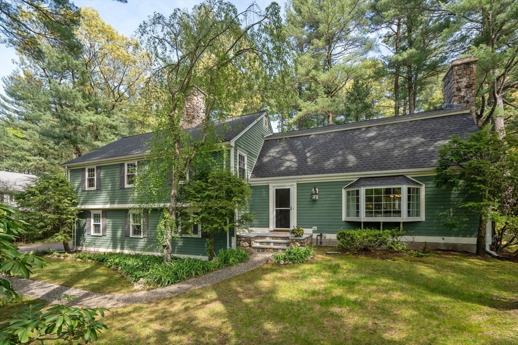 6 Smith Farm Trl  Lynnfield MA 01940 photo