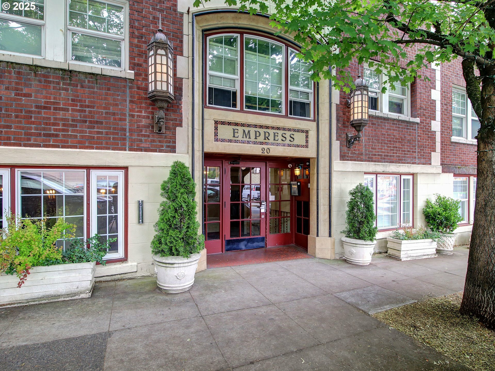 20 NW 16th Ave 211  Portland OR 97209 photo