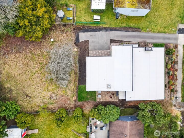 Property Photo:  1710  1st Street  WA 98033 