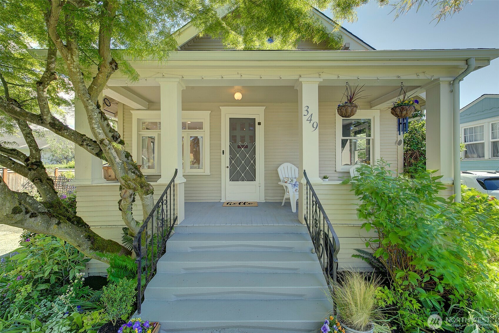 Property Photo: 349 N 82nd Street WA 98103