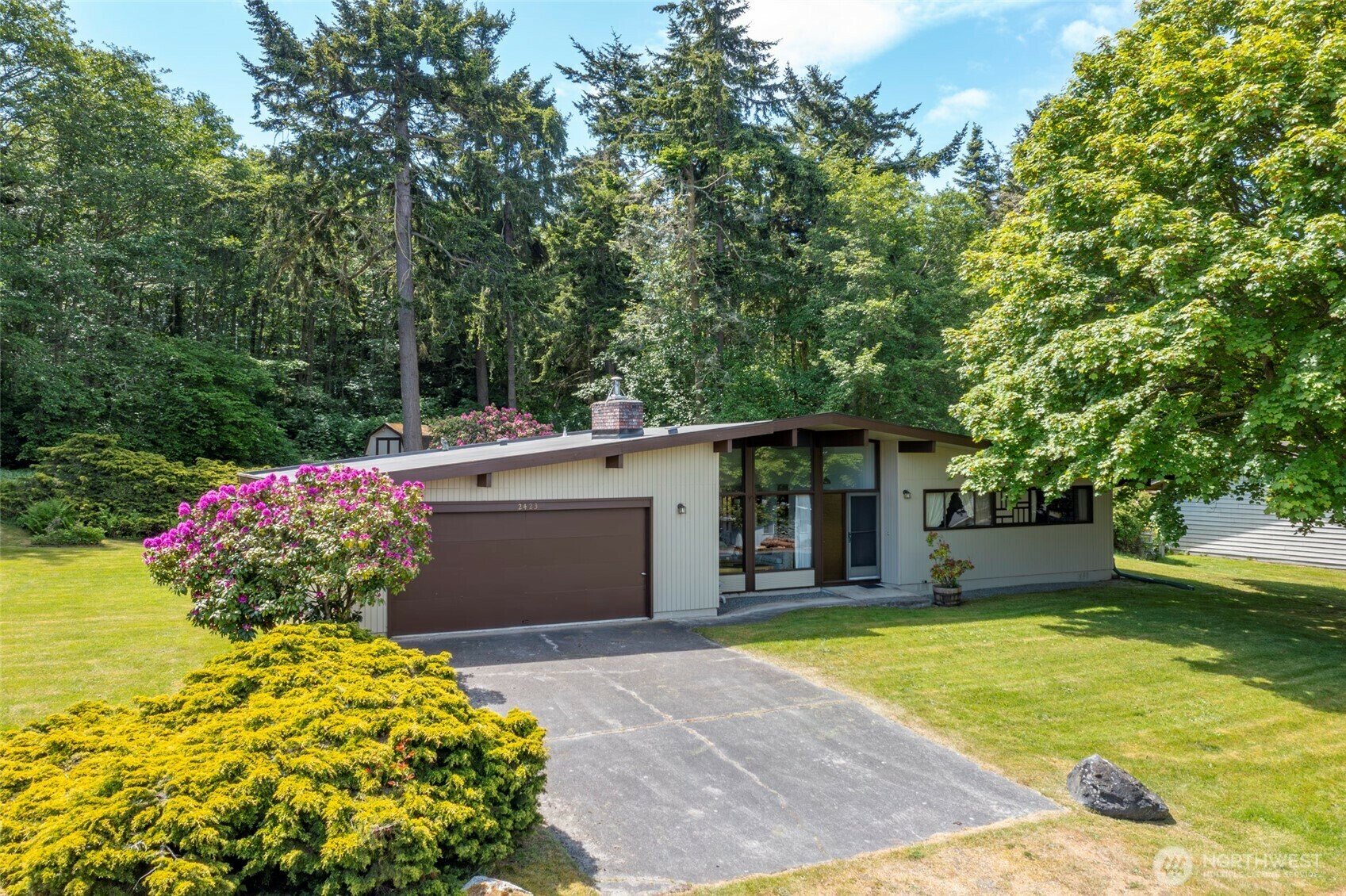 2423  Williams Road  Oak Harbor WA 98277 photo