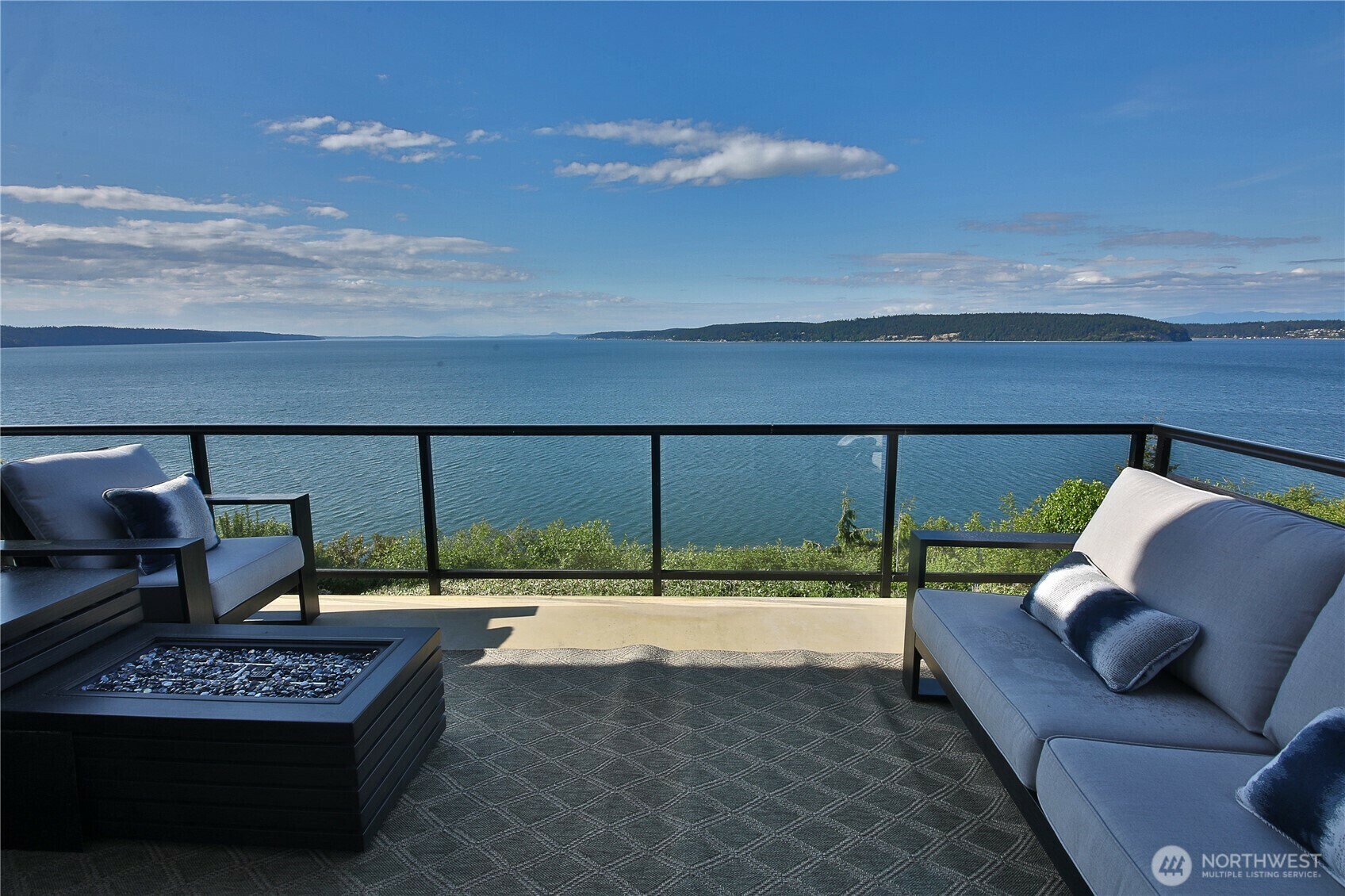 Property Photo: 3139 Saratoga Road WA 98260