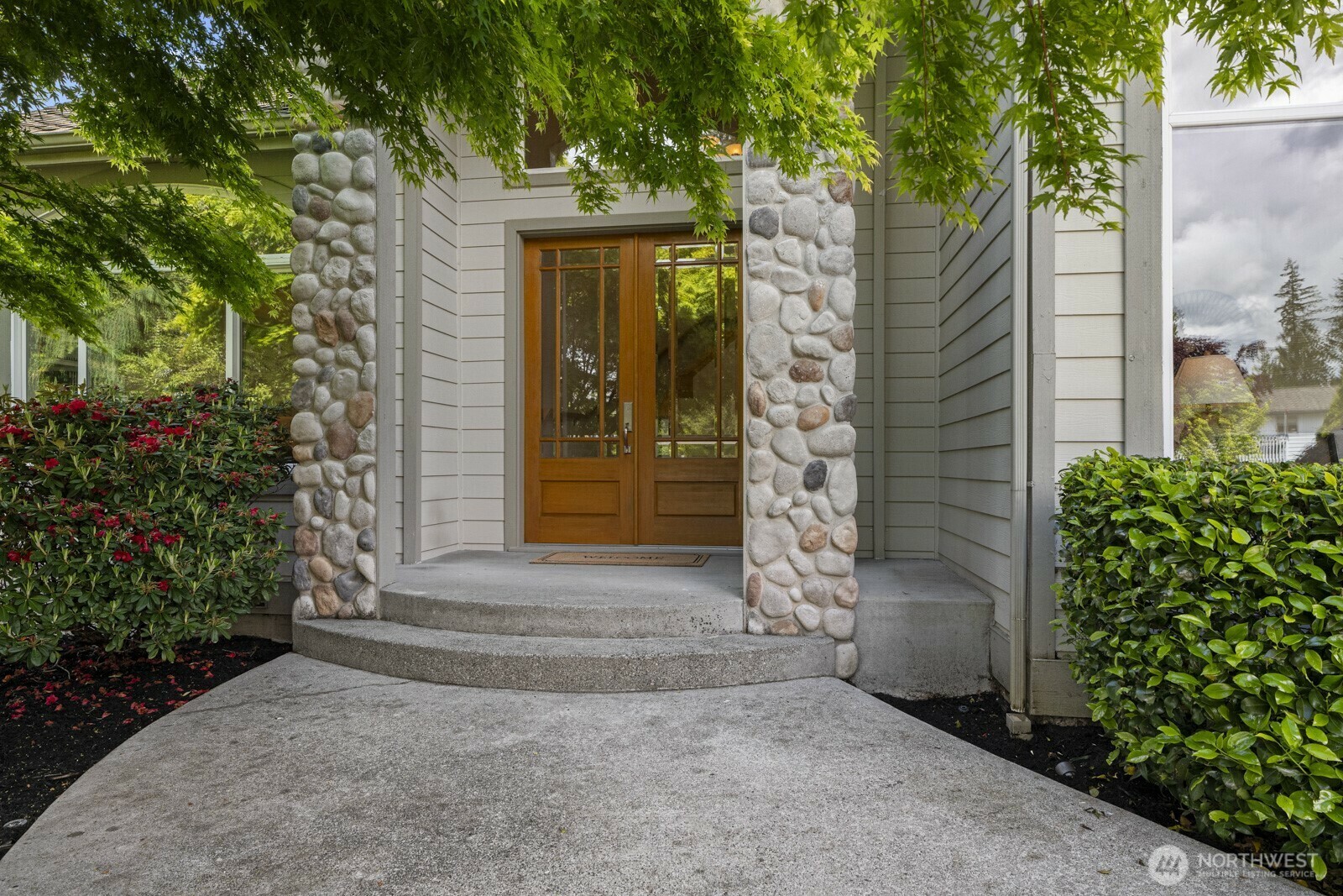 Property Photo: 4548 332nd Avenue SE WA 98024