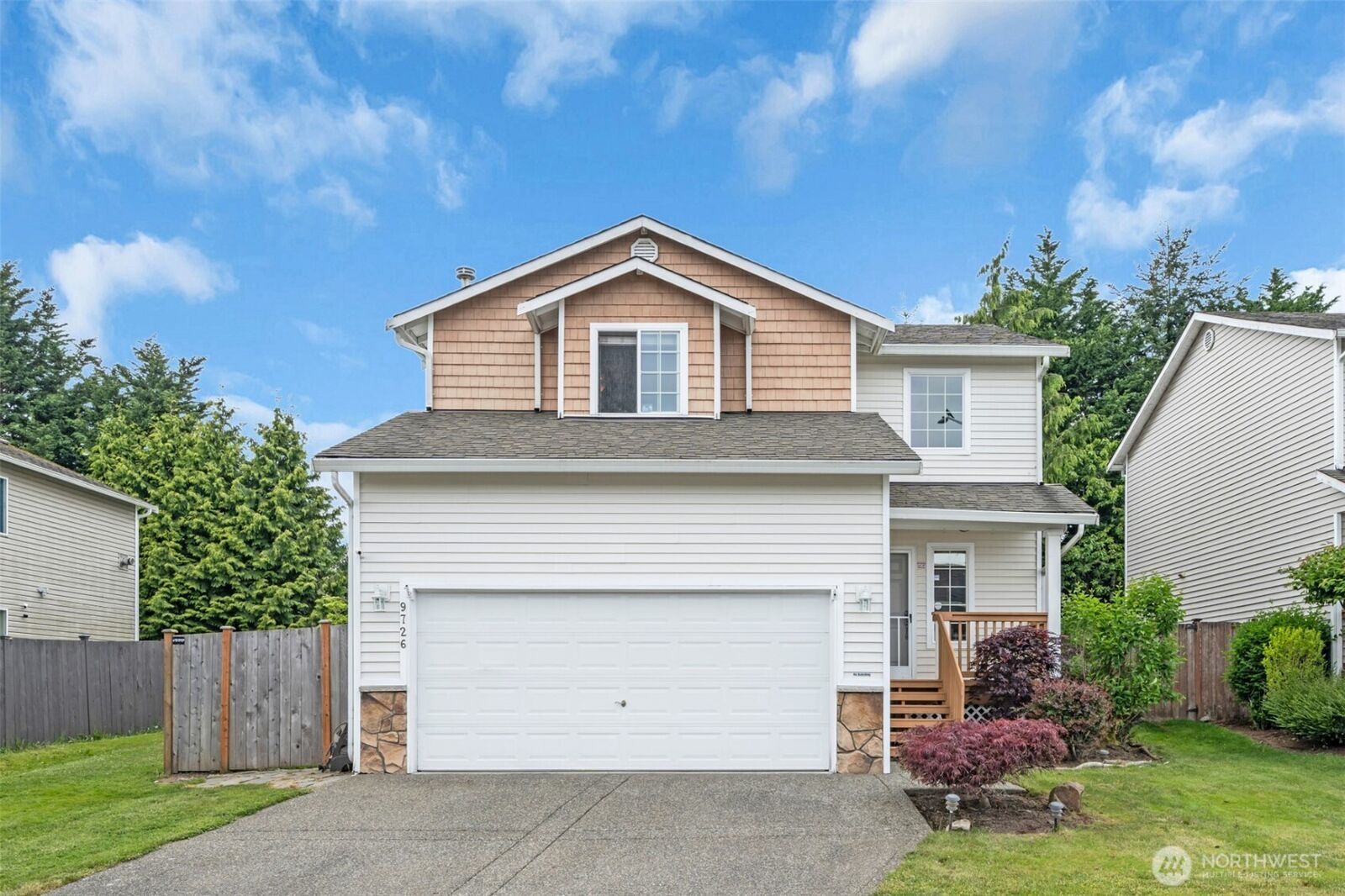 Property Photo: 9726 28th Drive SE WA 98208